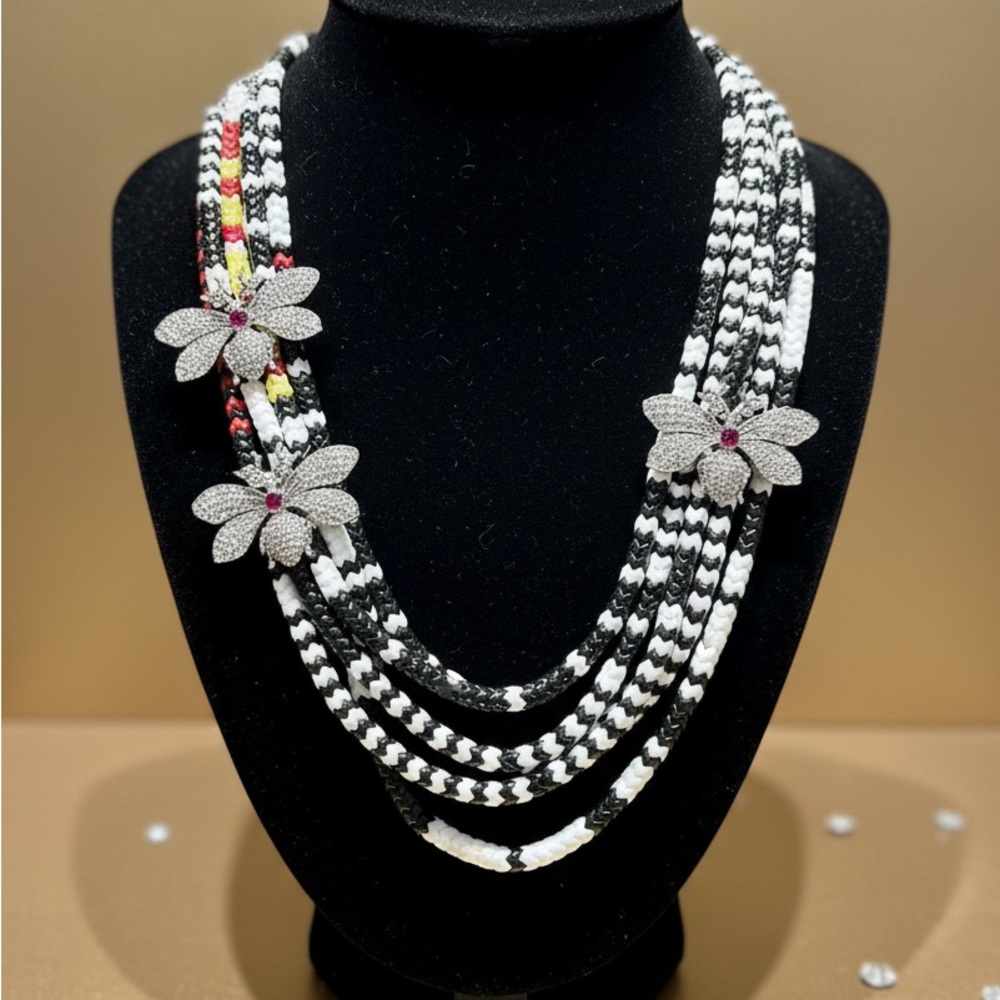 Chic Black and White Beaded Necklace with Floral Charms